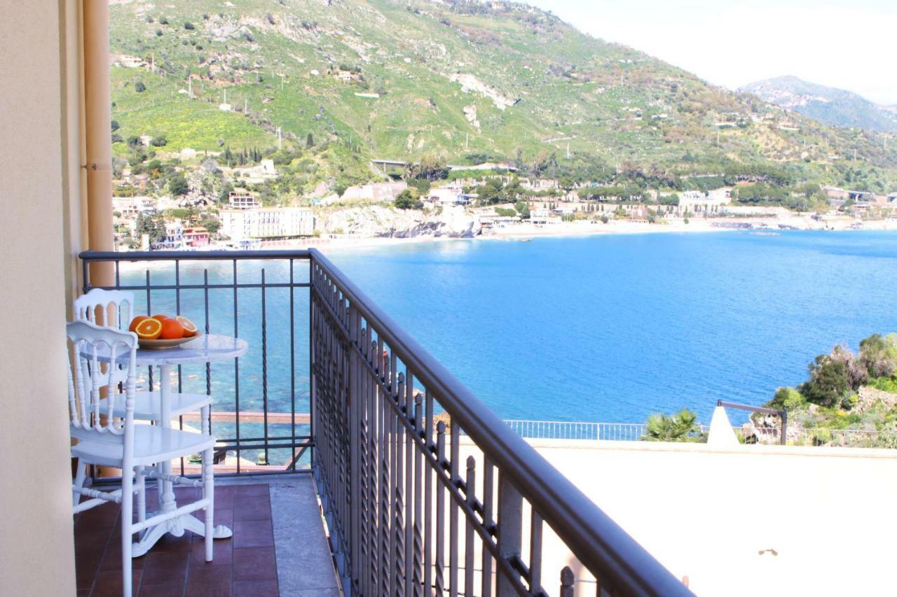 Taonasi Mazzaro Apartments Таормина Экстерьер фото